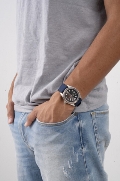Orë dore Guess Mens Sport North GW0328G1