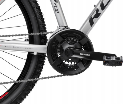 Biçikletë mali Romet Rambler R7.2 2023, kornizë 21", rrota 27.5", ngjyrë argjendtë me të kuqe