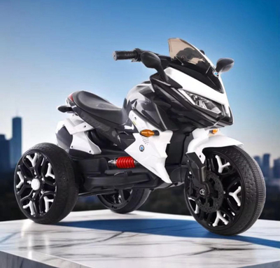 Motorr eletrik për fëmijë Baby Center Melandi, i bardhë/zi 5188