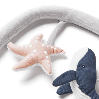 Hark lodrash Ergobaby Evolve Ocean Wonders, për ulësen lëkundëse, me lodra tekstili, gri