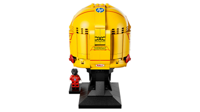 Set LEGO Editions 43022 Kask Lewis Hamilton Scuderia Ferrari HP, 884 pjesë, Modena e verdhë