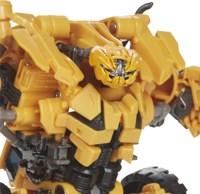 Lodër aksioni Hasbro Transformers Generations Studio Series Voyager, figurë që kthehet nga robot në makinë ndërtimi, artikull i përzier, e verdhë