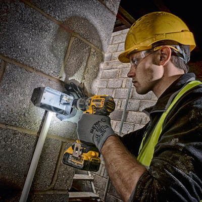 Батериска ударна бушилка Dewalt Impact, 18V