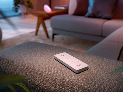 Spot dritë Philips Hue White and Color Ambiance 929003666510, GU10, 4.2W, me Bluetooth