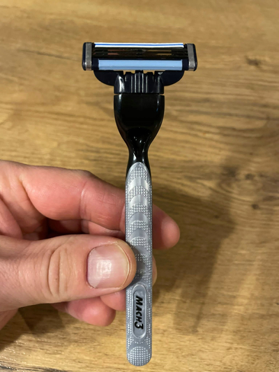 Koka zëvendsuese për rroje Gillette Mach3 Turbo, 3 tehe, set me 8 copë