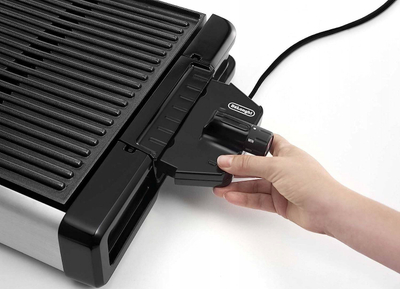Grill elektrik DeLonghi BG400, 1800W, me termostat me rregullim, inox i zi