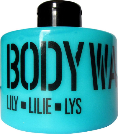 Гел за туширање Mades Cosmetics Lily, арома на крин, за бања со пена
