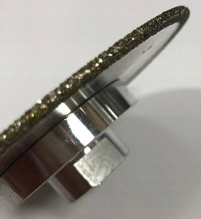 Едукативна играчка пирамида Bam Bam, со облици на овошја, шарена