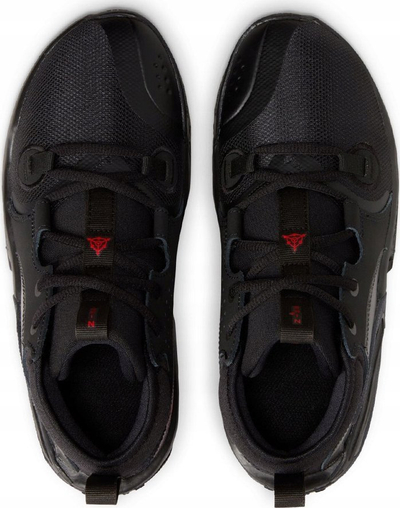 Atlete basketbolli Nike Air Zoom Crossover 2 Jr FB2689 002, për kalamaj, me jastek Air Zoom, të zeza