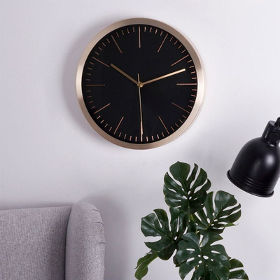 Orë muri Exclusive, 30cm, stil minimalist, e zezë me kornizë ari