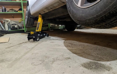 Krik hidraulik JCB T820050, 2T, lartësi 135–340mm, i zi