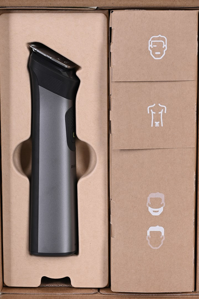 Trimmer multifunksional Philips Series 7000 MG7920/15, i papërshkueshëm nga uji, karikim USB