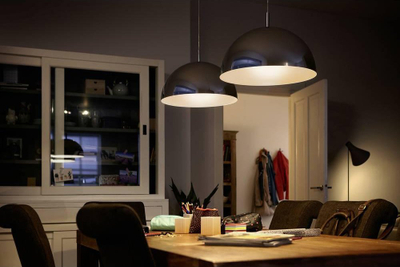 Llambë LED Philips 76219300 E14, 6.5W, dritë e ngrohtë