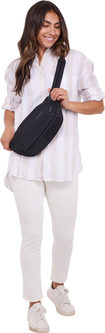 Чанта crossbody Thule Subterra 2 Sling, 3L, најлон отпорен на вода, црна