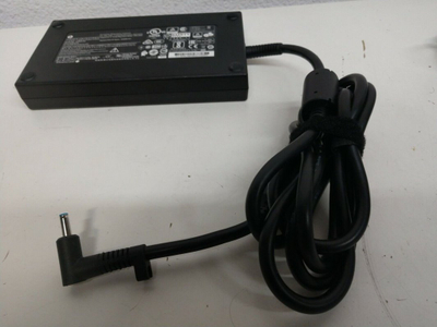 Karikues laptopi HP 200W Smart AC Adapter, origjinal, ngjyrë e zezë