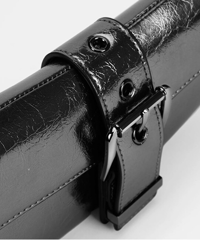 Çantë mbrëmjeje Pepe Moll Clutch, madhësia XS, poliuretan, e zezë