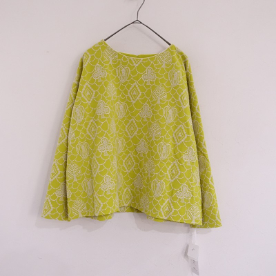 Bluzë pulover mina perhonen Forest Card, lesh 100%, qëndisje, lime ecru