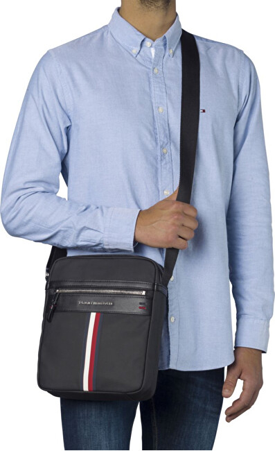 Çantë krahërori Tommy Hilfiger Elevated Reporter Cc