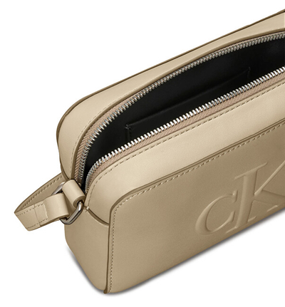 Çantë për femra Calvin Klein, e verdhë