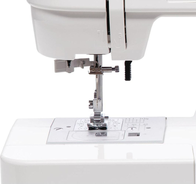 Makinë qepëse elektronike Janome JUNO E1030, 30 programe qepje, ekran LCD, e bardhë