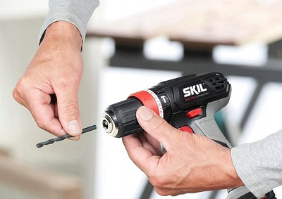 Pirun elektrik me goditje Skil 2844AC, 20V, 2 bateri me karikues, i zi