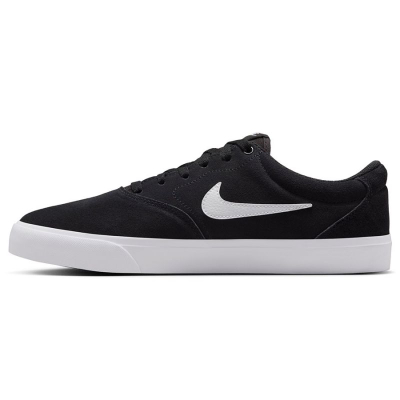 Atlete Nike Charge Suede për skejt, me pjesën sipër prej zhamsh prej kadifeje, ngjyrë gri