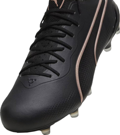 Këpucë futbolli Puma King Ultimate FG AG 107563-07, lëkurë, për bar të gjallë dhe fushë artificiale, të zeza