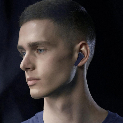 Kufje wireless ACEFAST T6, Bluetooth 5.0, me kuti karikimi me LED, blu e errët