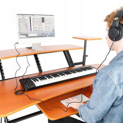 Tavolinë studio DNA SD2, 2x6U rack, rafte monitorësh, dru qershie