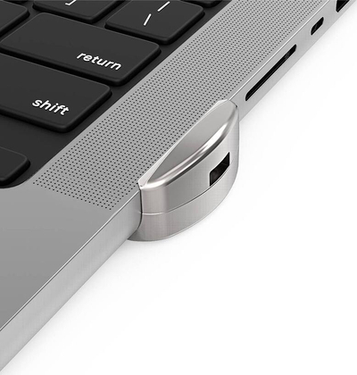 Сигурносен адаптер Compulocks Ledge Lock за MacBook Pro 14" M1 M2 M3, сребрен
