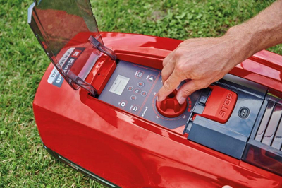 Роботска косилка Einhell Freelexo Smart 750, 18V, батерија 3.0Ah, црвена