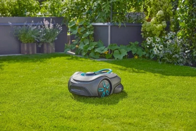 Robot kositës Gardena Smart SILENO Free 900, për 900 m², pa kabllo kufizuese