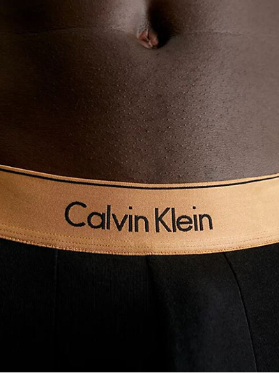 Mbathje Calvin Klein NB2156AG9C