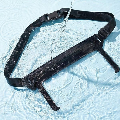 Çantë beli Araree Aquaproof Cross Pack, që s’e ha uji IPX8, transparente me të zeza