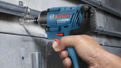 Vidhosëse goditëse Bosch GDR 180, 18V, me bateri, blu