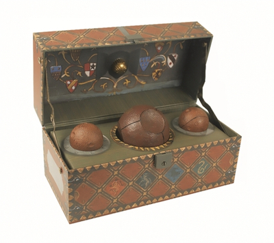 Harry Potter Collectible Quidditch Set - Press Running