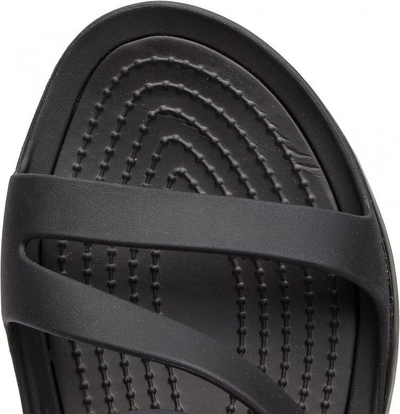 Shapka për femra Crocs Swiftwater Sandal, Nr. 36.5, të zeza (203998)
