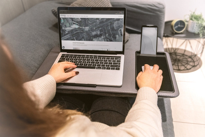 Stendë laptopi Digitus DA-90441, deri 17\", me jastëk poshtë, gri