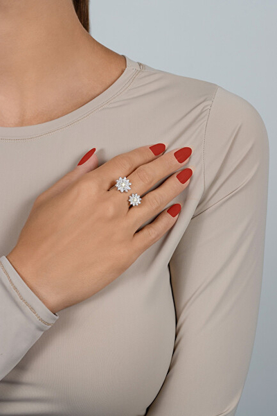 Unazë për femra Brilio Silver Flower RI124W, e argjendtë/transparent