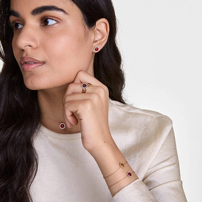 Unazë për femra Daniel Wellington, e artë
