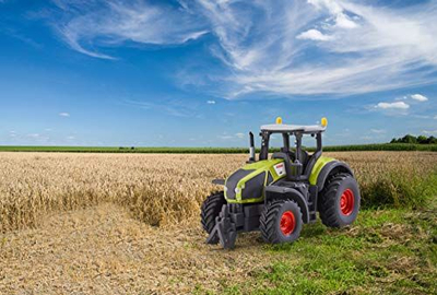 Traktor me pult Revell Control 23488, lodër për kalamoj, karikohet nga pulti, jeshil