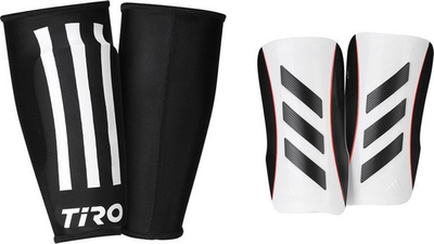 Mbrojtëse këmbësh Adidas TIRO SG LGE Junior GI7685, nr. L, të bardha
