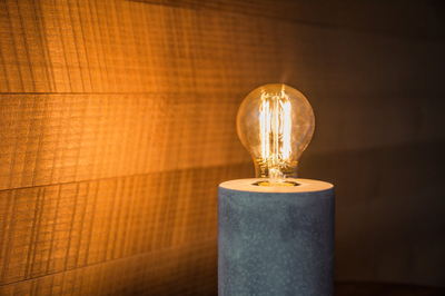 Llambë inteligjente Brennenstuhl LED Filament Standard, E27, 4.9W, 2200K, e tejdukshme