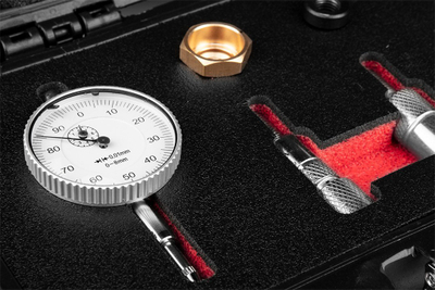 Set treguesi ndezjeje NEO Tools për motorçikleta, me adaptera 10 mm edhe 14 mm, në kuti plastike të zezë