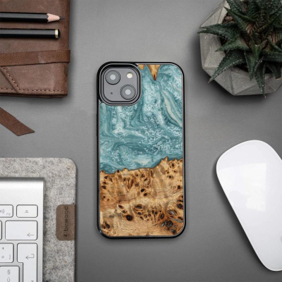 Maskë Bewood Unique Uran për iPhone 15 Plus, dru edhe resinë, kompatibile me MagSafe, blu me bezhë