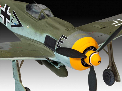 Set model aeroplani Revell Focke Wulf Fw190 F-8, plastik, për montim