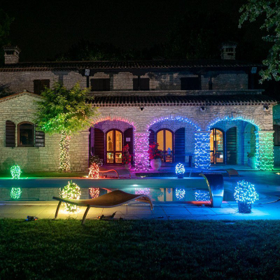 Drita dekorative LED Twinkly Strings TWS600SPP, 600 llampa RGB+W, WiFi, shumëngjyrëshe