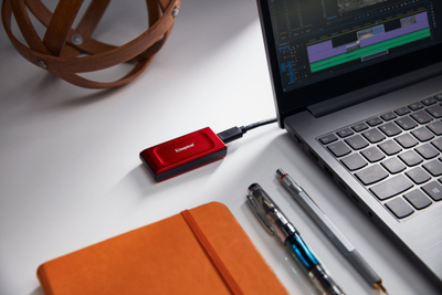 SSD i jashtëm Kingston XS1000R, 2TB, portabël, i kuq