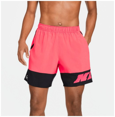 Shorce trajnimi Nike Sport Clash Dri Fit për meshkuj, teknologji Dri Fit, të zinj