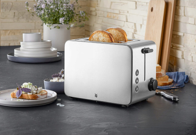 Toaster WMF Stelio Edition, për 2 feta, 1050W, ngjyrë argjendtë